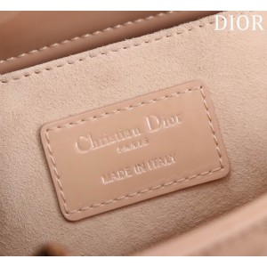 Dior Lady Medium D-Joy Bag patent Lambskin 26 x 13.5 x 5 cm