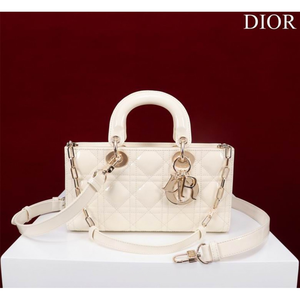 Dior Small Lady D-Joy Bag patent Lambskin 22 x 12 x 6 cm