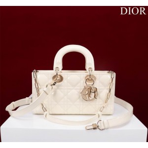 Dior Small Lady D-Joy Bag patent Lambskin 22 x 12 x 6 cm