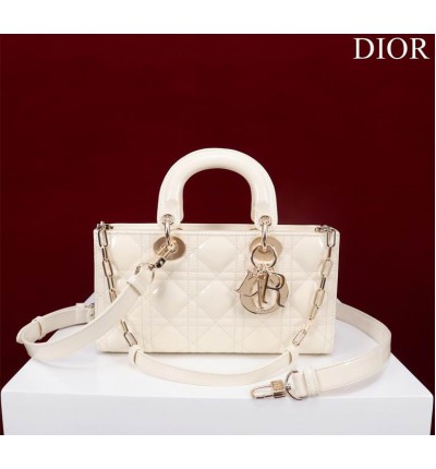 Dior Small Lady D-Joy Bag patent Lambskin 22 x 12 x 6 cm