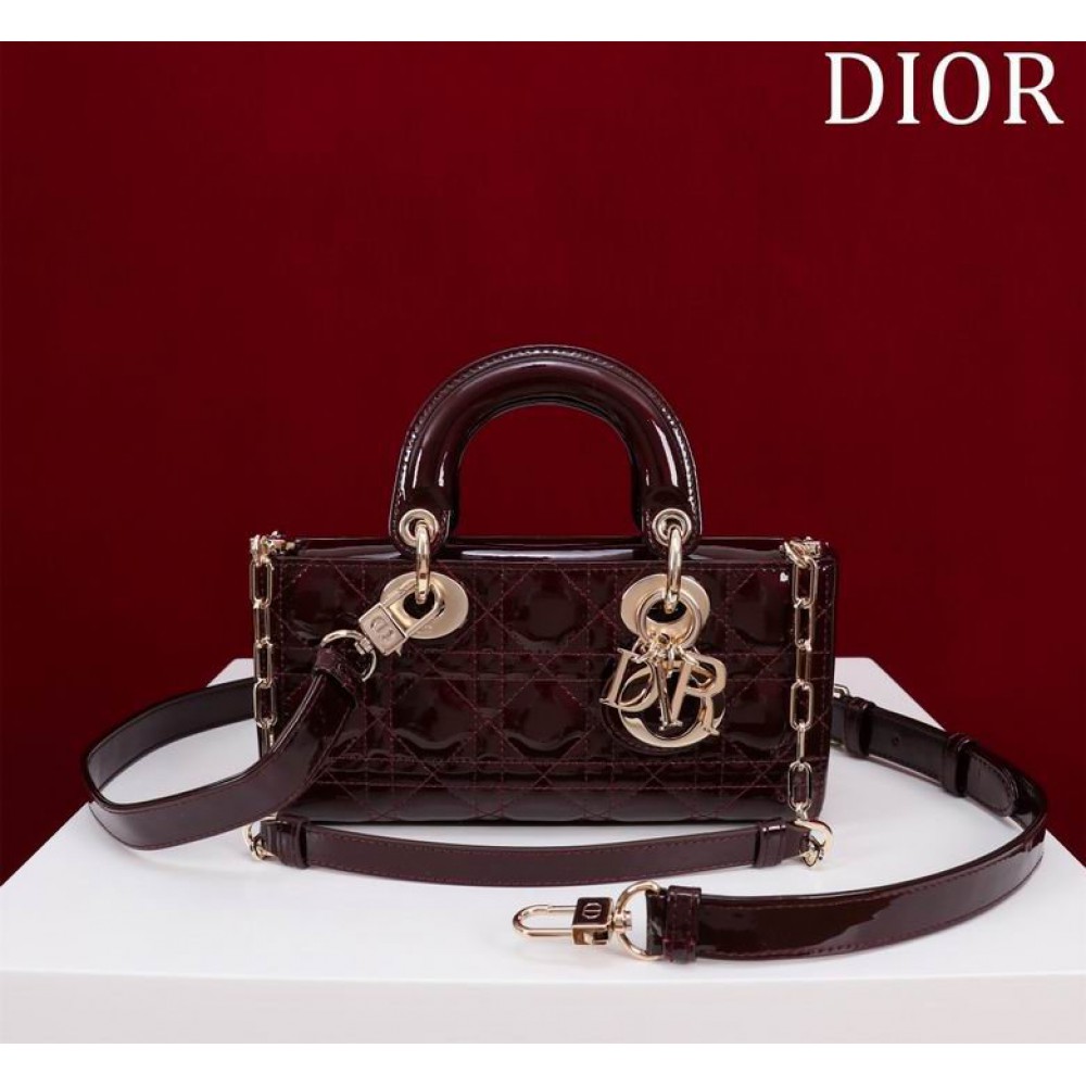 Dior Small Lady D-Joy Bag patent Lambskin 22 x 12 x 6 cm