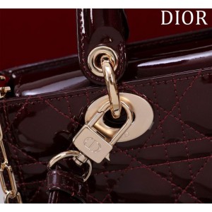 Dior Small Lady D-Joy Bag patent Lambskin 22 x 12 x 6 cm