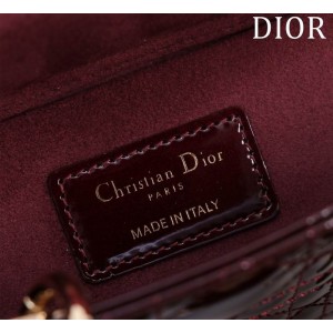 Dior Small Lady D-Joy Bag patent Lambskin 22 x 12 x 6 cm