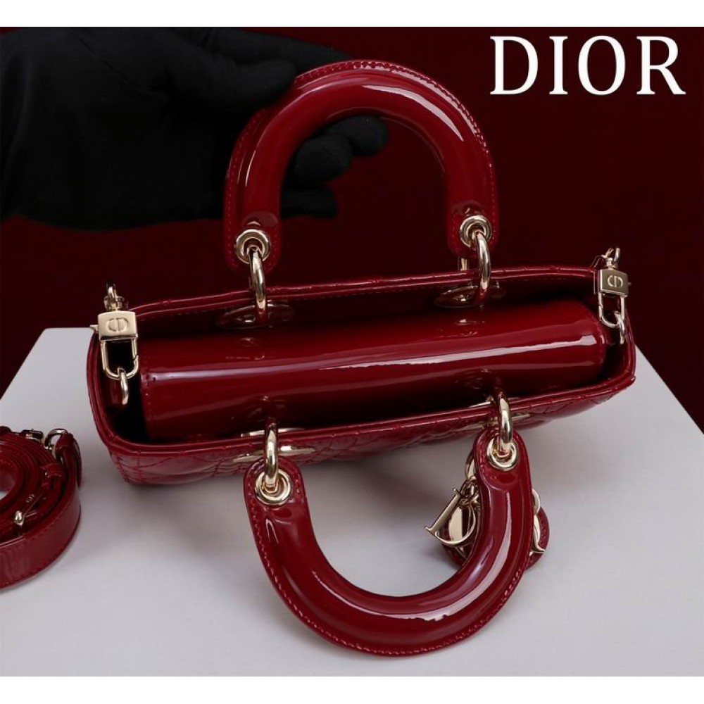 Dior Small Lady D-Joy Bag patent Lambskin 22 x 12 x 6 cm