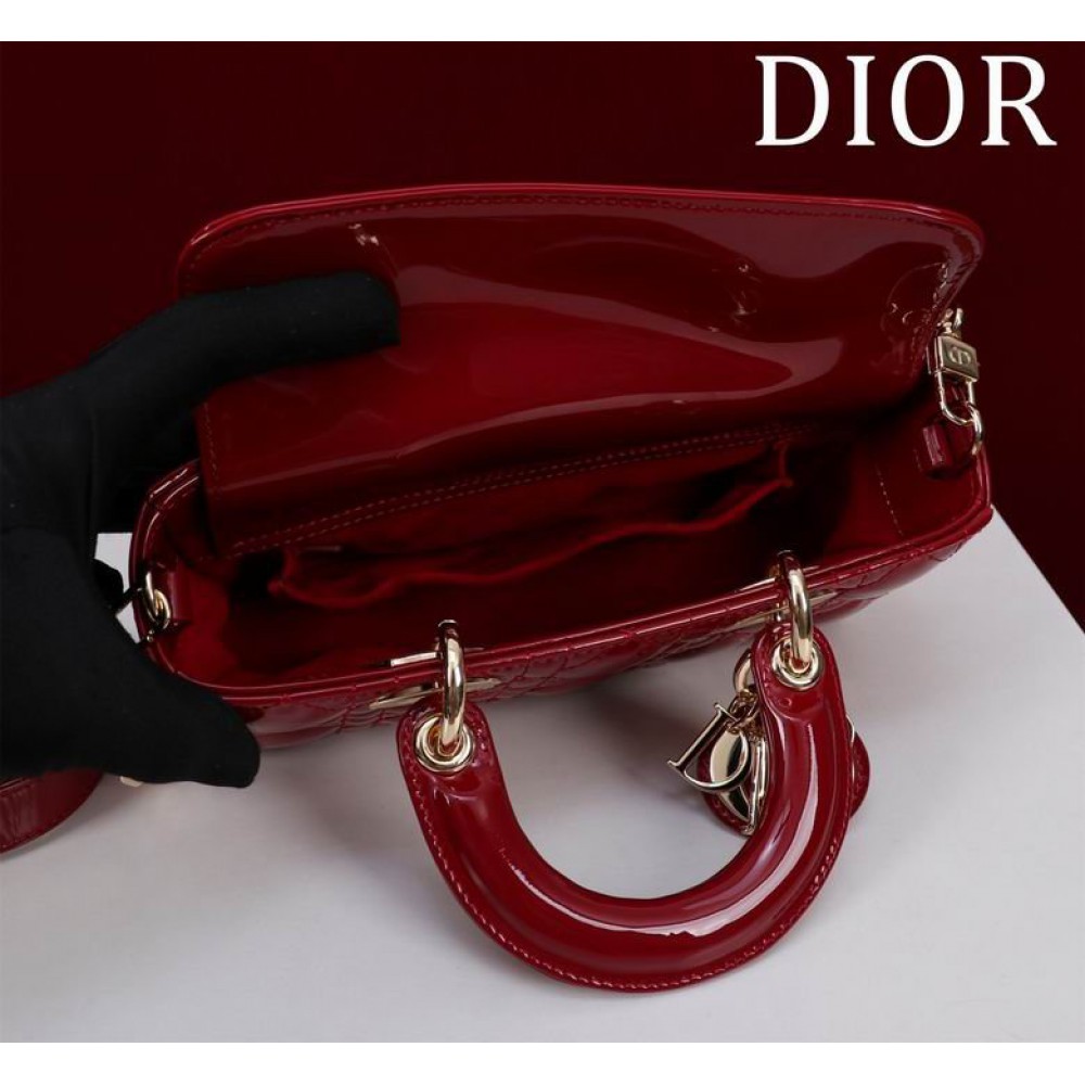Dior Small Lady D-Joy Bag patent Lambskin 22 x 12 x 6 cm
