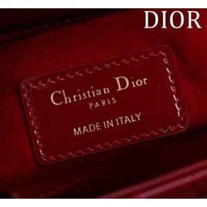Dior Small Lady D-Joy Bag patent Lambskin 22 x 12 x 6 cm
