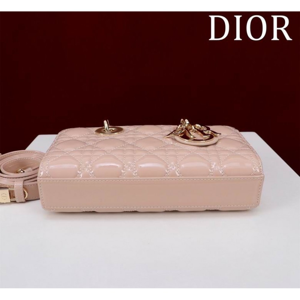 Dior Small Lady D-Joy Bag patent Lambskin 22 x 12 x 6 cm