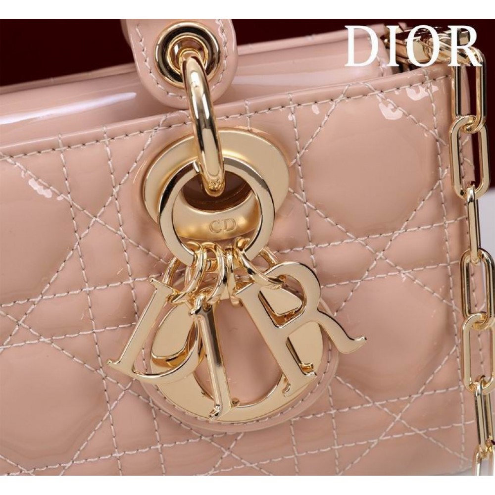Dior Small Lady D-Joy Bag patent Lambskin 22 x 12 x 6 cm