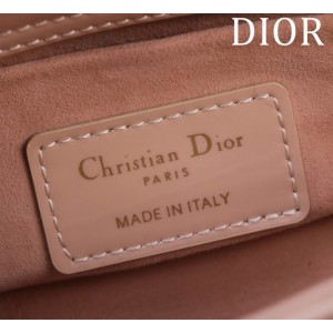 Dior Small Lady D-Joy Bag patent Lambskin 22 x 12 x 6 cm