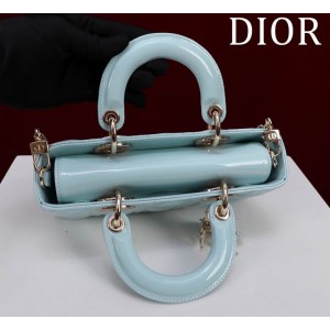 Dior Small Lady D-Joy Bag patent Lambskin 22 x 12 x 6 cm