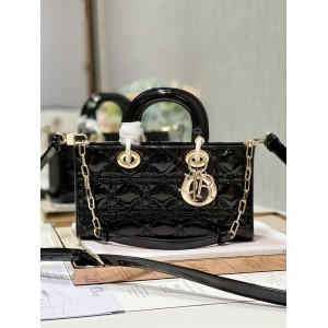 Dior Lady Medium D-Joy Bag patent Lambskin 26 x 13.5 x 5 cm