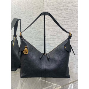 Dior Voyage Flat Macrocannage Grained Calfskin Bags