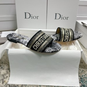 Dior slides 36 - 42 . Shoes