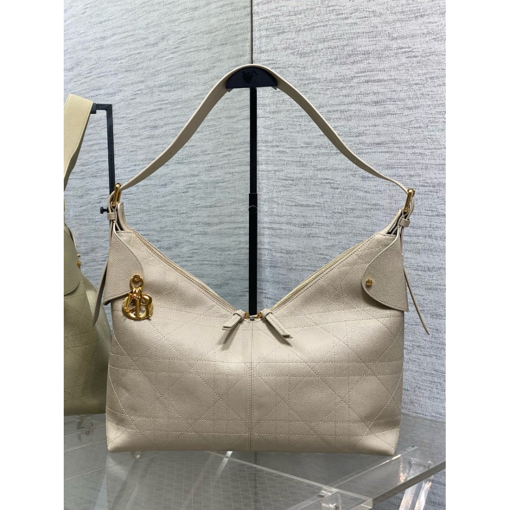 Dior Voyage Flat Macrocannage Grained Calfskin Bags