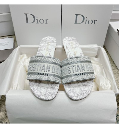 Dior slides 36 - 42 .