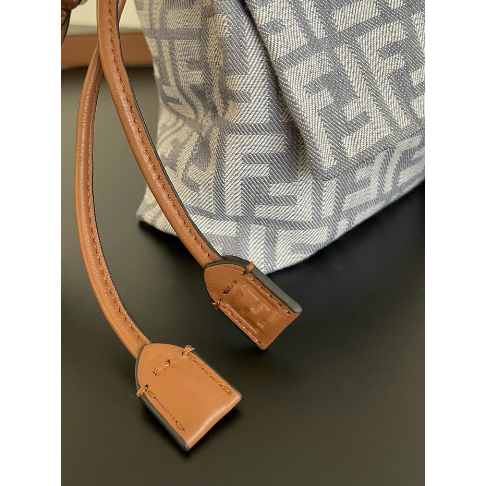 Fendi Mamma Baguette Medium 26.5x18x8.5cm Bags