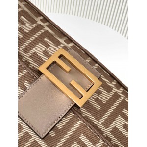 Fendi baguette 27x6x15cm Bags