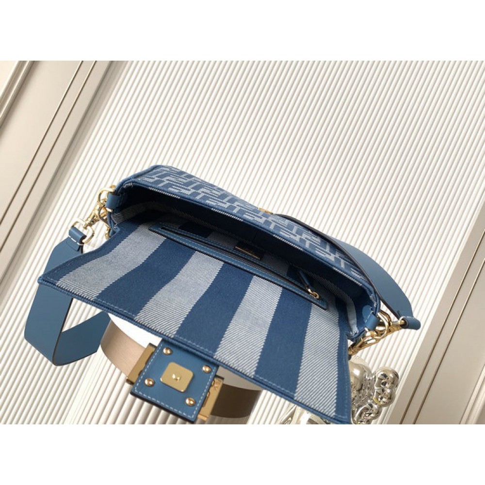 Fendi baguette 27x6x15cm Bags