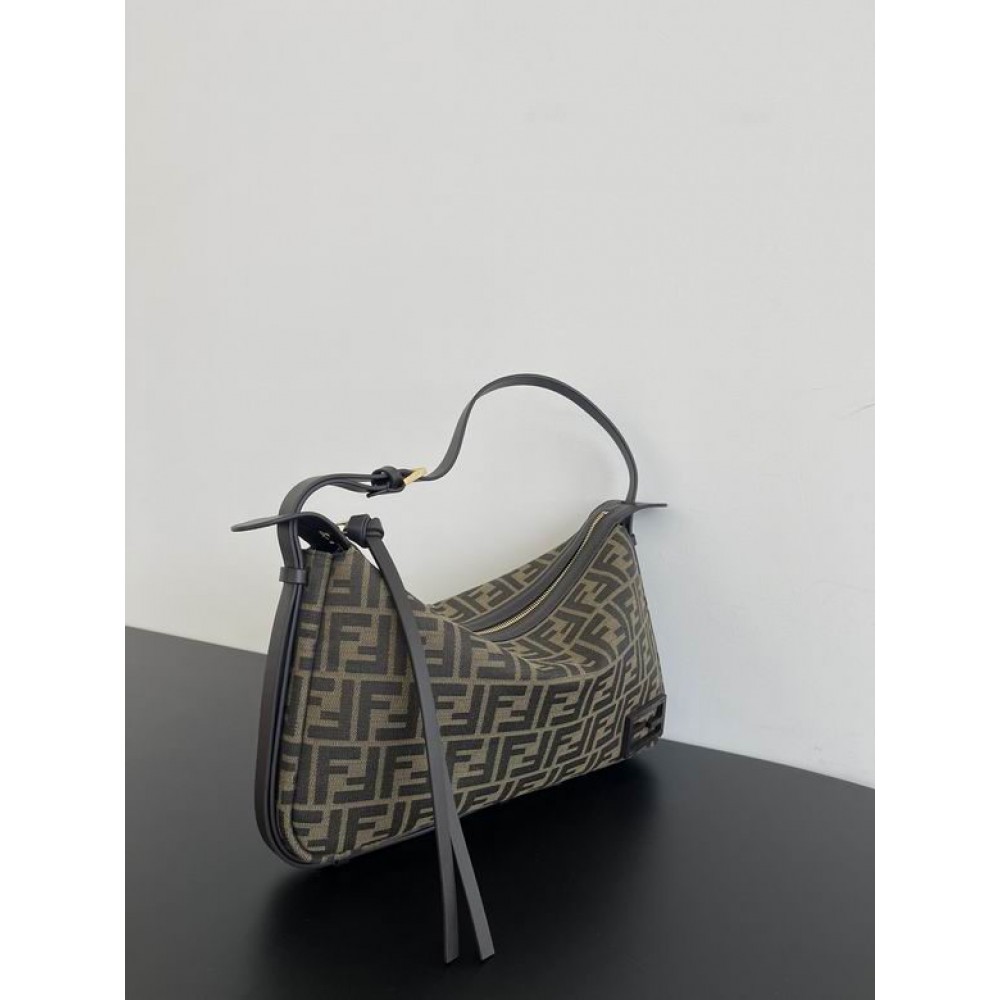 Fendi Simply big size 34.5x20x5cm Bags