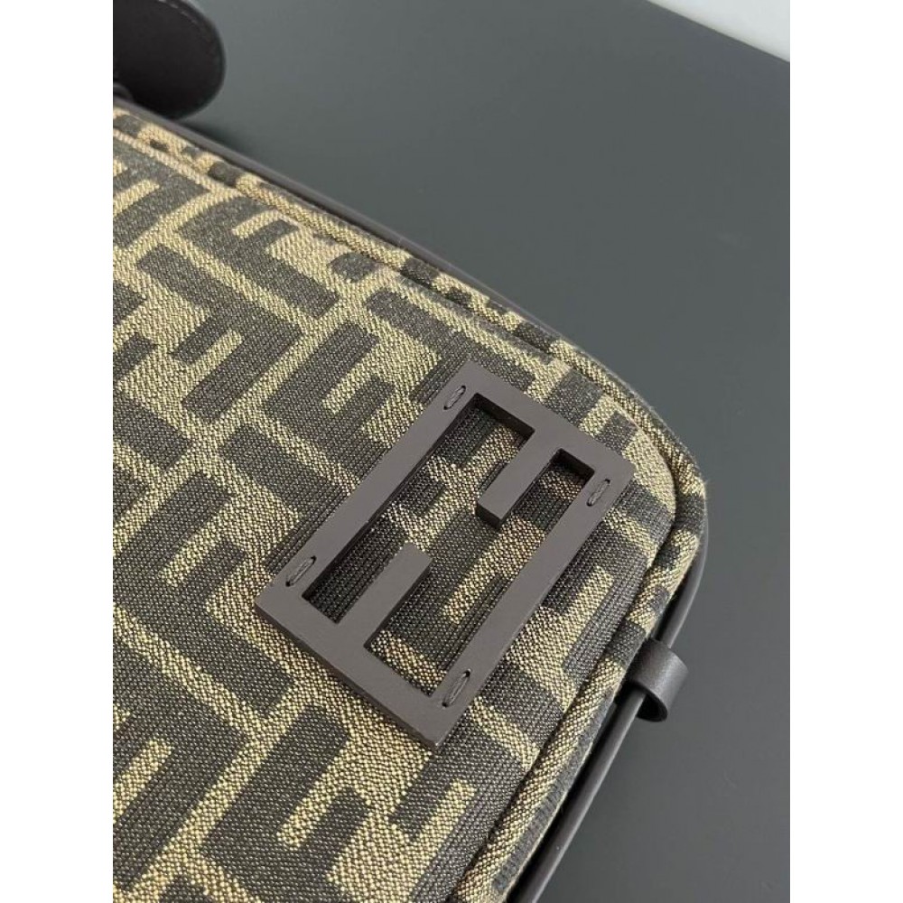 Fendi Simply big size 34.5x20x5cm Bags