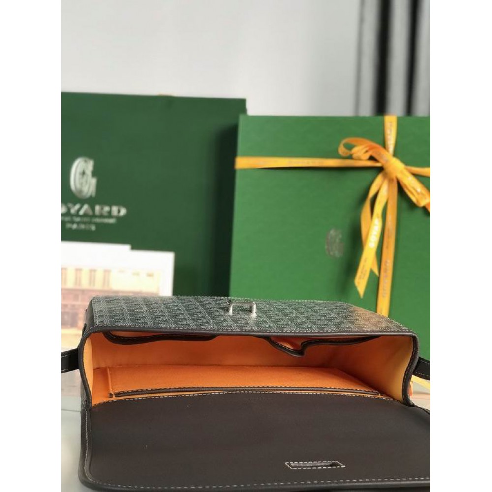 Goyard Belvédère MM bag 29x23x9cm Bags