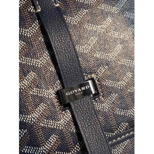 Goyard Belvédère MM bag 29x23x9cm Bags