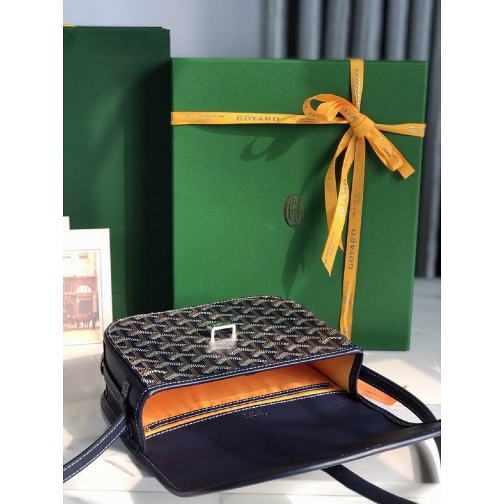 Goyard Belvédère PM bag 22x16x7cm Bags