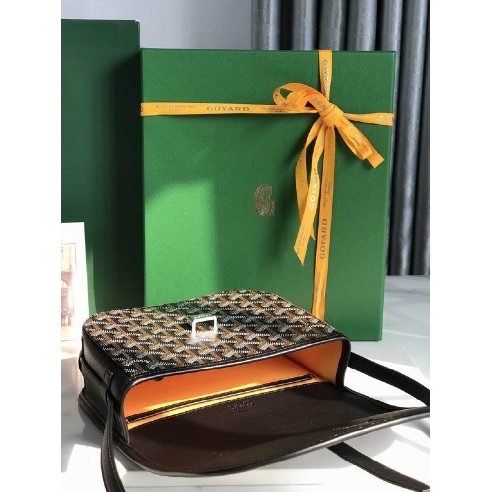 Goyard Belvédère PM bag 22x16x7cm Bags