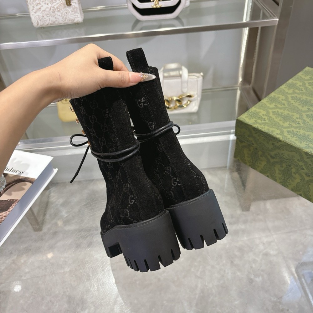Gucci heeled boots suede Shoes