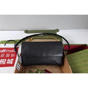 Gucci Large shoulder bag with chain 857362  Bags