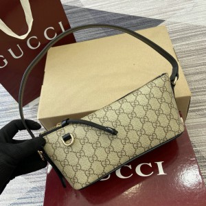 Gucci emblem small shoulder bag 847281 22x10.5x9cm Bags