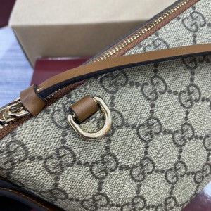 Gucci emblem small shoulder bag 847281 22x10.5x9cm Bags