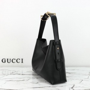 Gucci Beatrix medium tote bag 850926  Bags
