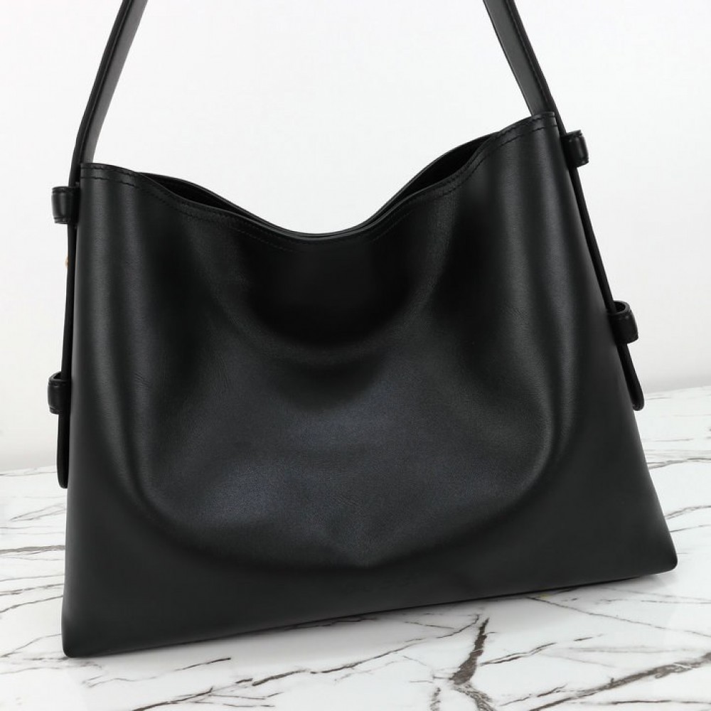 Gucci Beatrix medium tote bag 850926  Bags