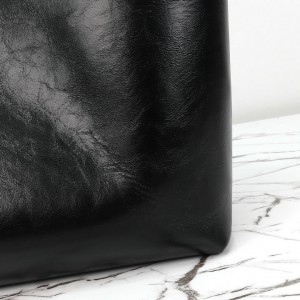 Gucci Giglio large tote bag 853971  Bags