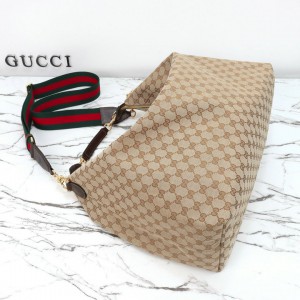 Gucci Brera large crossbody bag 864485  Tote Bags