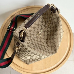 Gucci Brera medium crossbody bag 866938  Bags