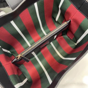 Gucci padlock medium shoulder bag 839021 29x23.5x16cm Bags