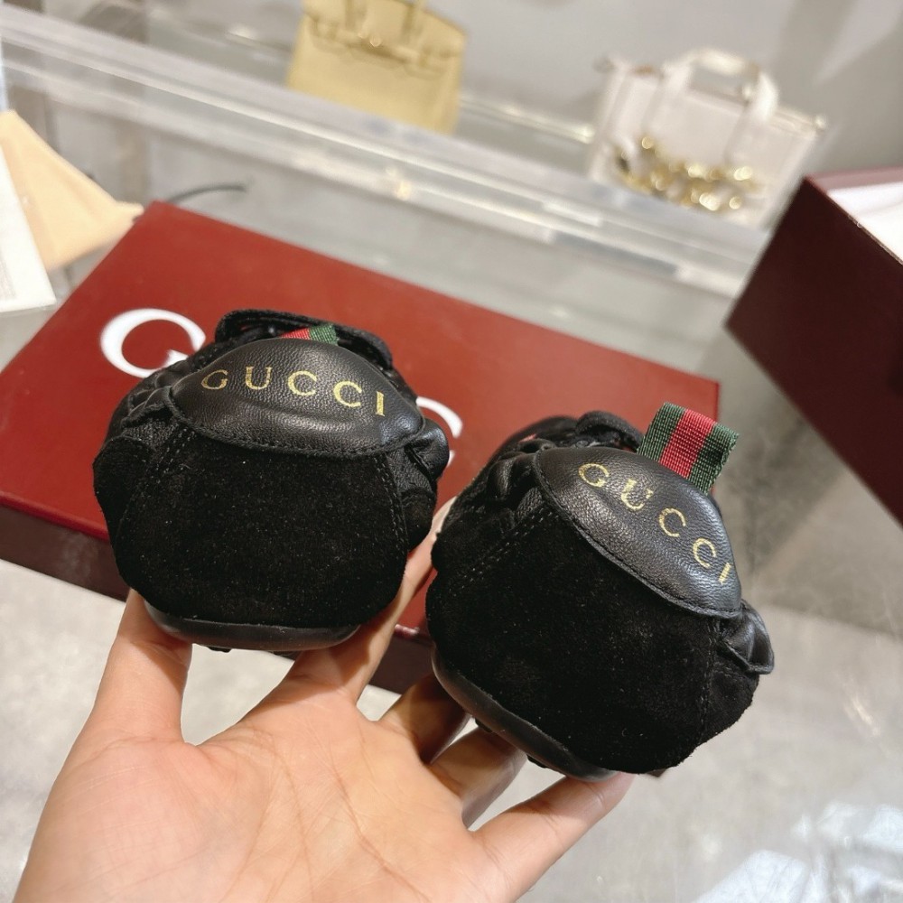 Gucci women's shift trainers  Shoes