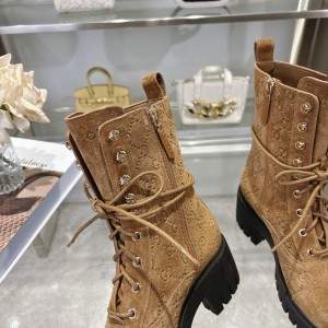 Gucci heeled boots suede Shoes