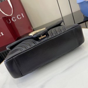 Gucci Marmont large shoulder bag 838985 W30.5cm x H18cm x D8cm Bags