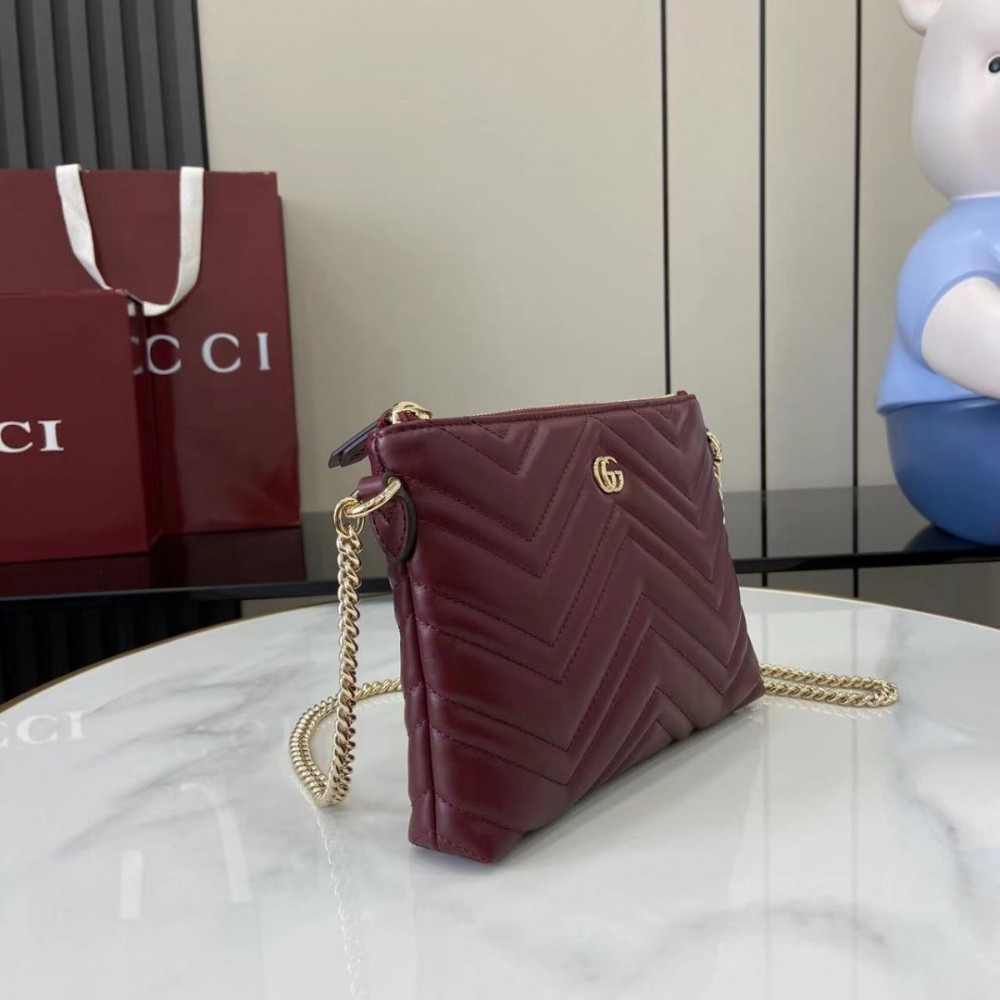 Gucci Marmont pochette with chain 837742 21x15x3.5cm Bags