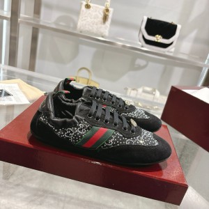 Gucci women's shift trainers  Shoes