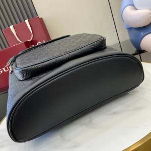 Gucci Emblem medium backpack 854750 34x44x15cm Bags