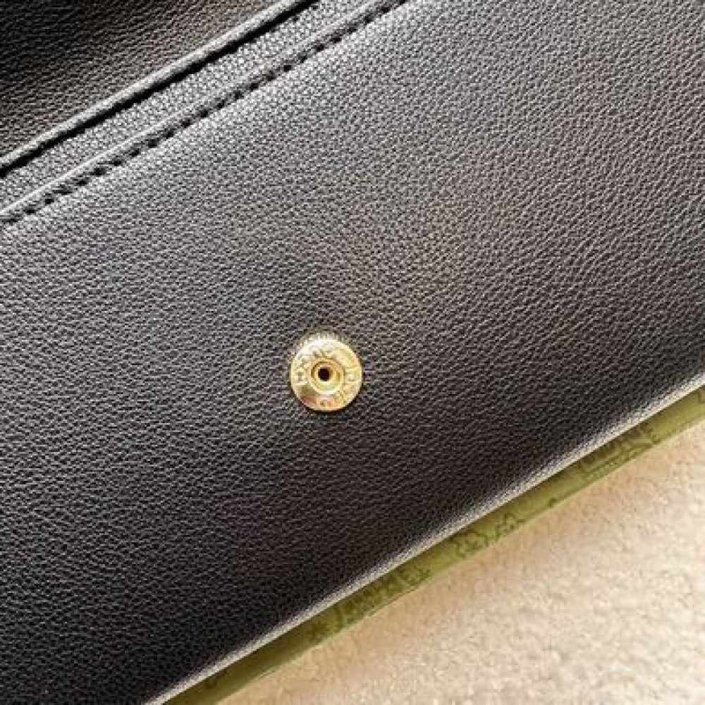 Gucci blondie wallet on chain bag 21x10.5cm Bags