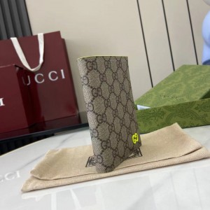 Gucci passport cover wallet 14x10cm Accesories