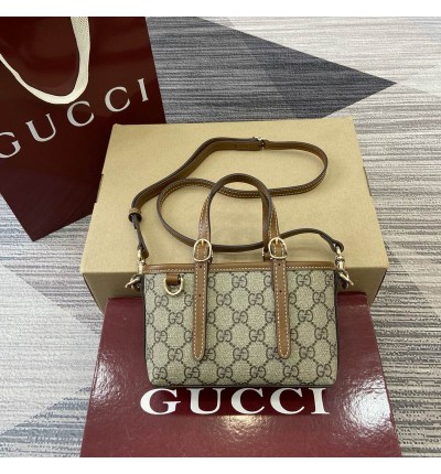 Gucci emblem mini bag 855491 