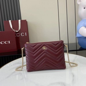 Gucci Marmont pochette with chain 837742 21x15x3.5cm Bags