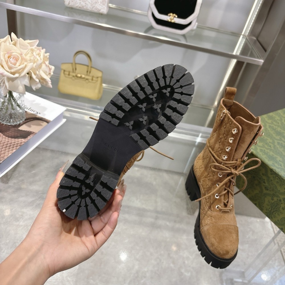 Gucci heeled boots suede Shoes