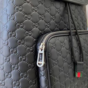 Gucci Emblem medium backpack 854750 34x44x15cm Bags